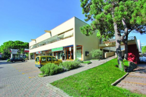 Отель Condominio Riviera 80  Линьяно Пинета